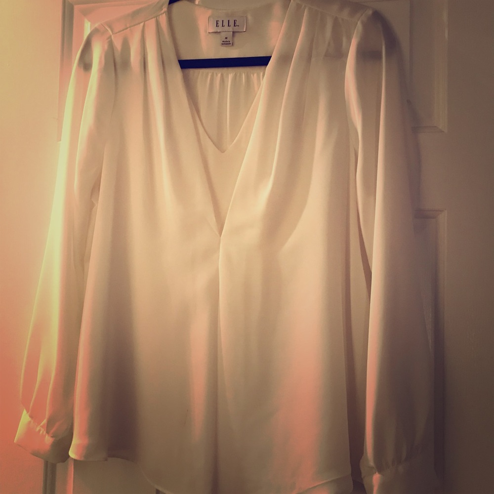 Timeless white blouse